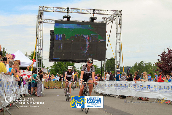 BRAINIACS - Finish Line –2013 RIDE TO CONQUER CANCER –BCCF – Ron Sombilon Photography-84-