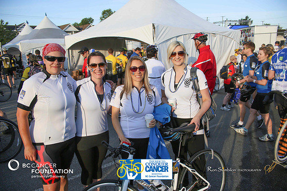 Advantage Team -2013 RIDE TO CONQUER CANCER –BC CANCER FOUNDATION – Ron Sombilon Photography_-