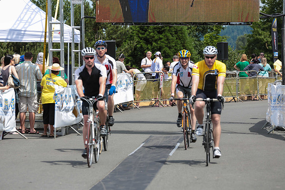 FINISH LINE - 2013 RTCC – Ron Sombilon Photography Team-154
