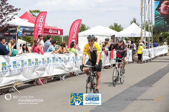 FINISH LINE - 2013 RTCC – Ron Sombilon Photography Team-123-