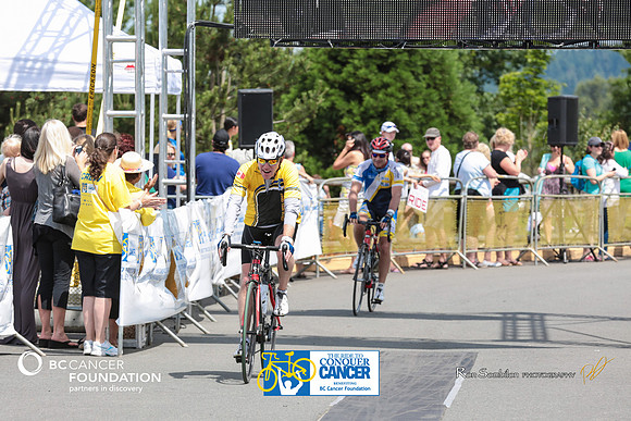 FINISH LINE - 2013 RTCC – Ron Sombilon Photography Team-253-