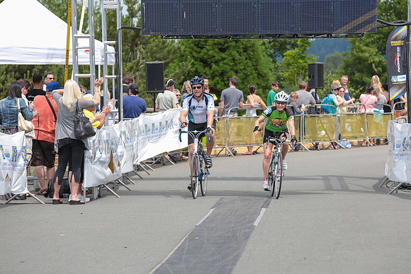 FINISH LINE - 2013 RTCC – Ron Sombilon Photography Team-404