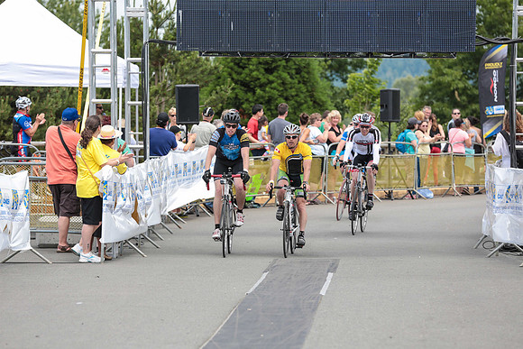 FINISH LINE - 2013 RTCC – Ron Sombilon Photography Team-444