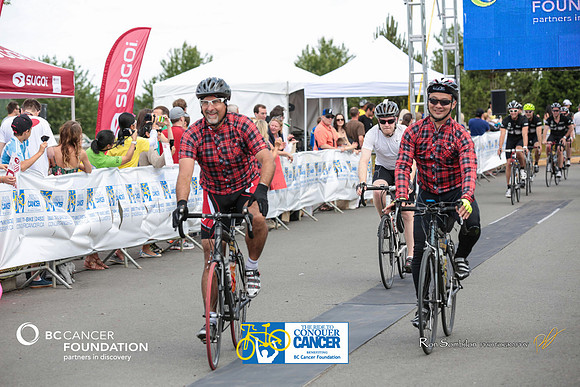 FINISH LINE - 2013 RTCC – Ron Sombilon Photography Team-185-WEB