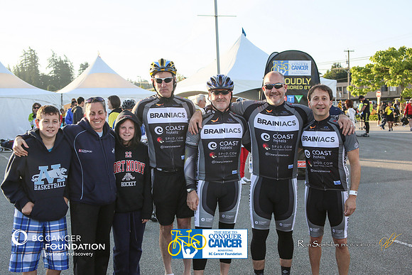 BRAINIACS  - Team en route –2013 RIDE TO CONQUER CANCER –BCCF – Ron Sombilon Photography-288-