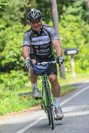 BRAINIACS  - Team en route –2013 RIDE TO CONQUER CANCER –BCCF – Ron Sombilon Photography-268