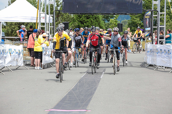FINISH LINE - 2013 RTCC – Ron Sombilon Photography Team-432