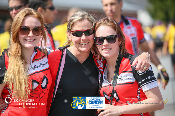CAMP – HEROES TEAMS RIDERS –2013 RIDE TO CONQUER CANCER –BC CANCER FOUNDATION – Ron Sombilon Photography Team-2-