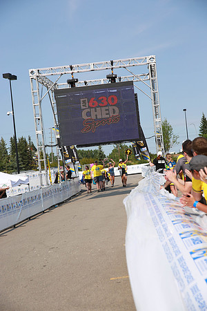FINISH LINE – VOLUNTEERS-FAMILY-CREW  –ALBERTA RTCC 2013–  Sombilon Photography-71