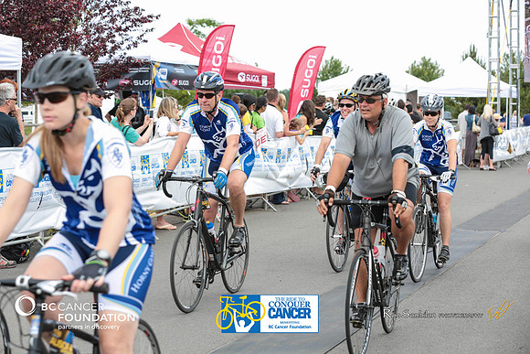 FINISH LINE - 2013 RTCC – Ron Sombilon Photography Team-379-
