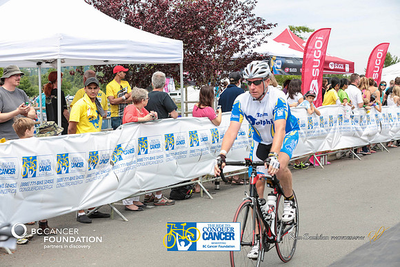 FINISH LINE - 2013 RTCC – Ron Sombilon Photography Team-448-WEB