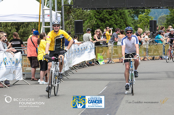 FINISH LINE - 2013 RTCC – Ron Sombilon Photography Team-515-