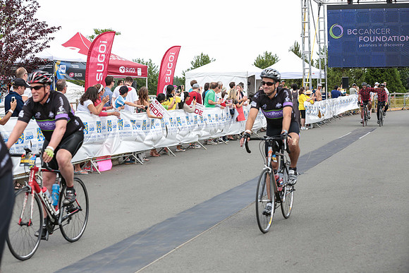 FINISH LINE - 2013 RTCC – Ron Sombilon Photography Team-180