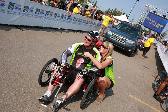 FINISH LINE – VOLUNTEERS-FAMILY-CREW  –ALBERTA RTCC 2013–  Sombilon Photography-2
