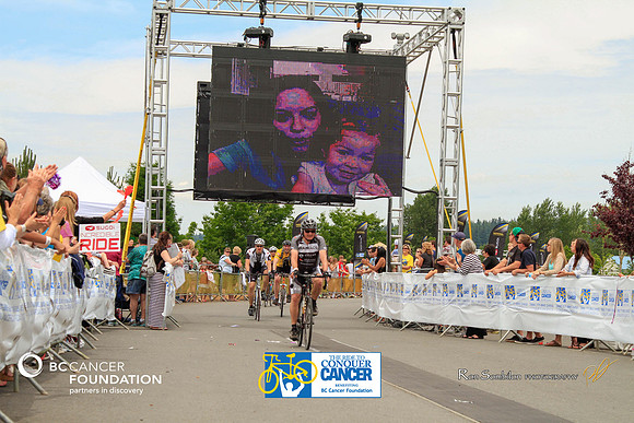 BRAINIACS - Finish Line –2013 RIDE TO CONQUER CANCER –BCCF – Ron Sombilon Photography-87-