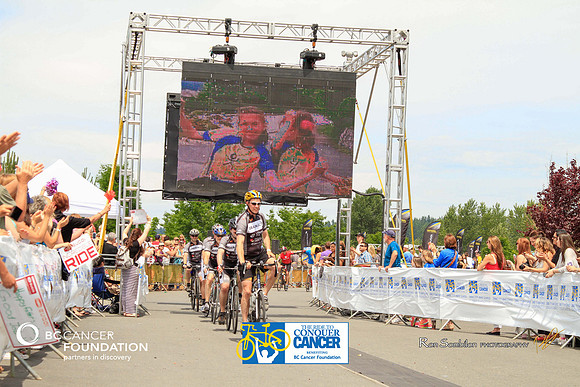 BRAINIACS - Finish Line –2013 RIDE TO CONQUER CANCER –BCCF – Ron Sombilon Photography-50-