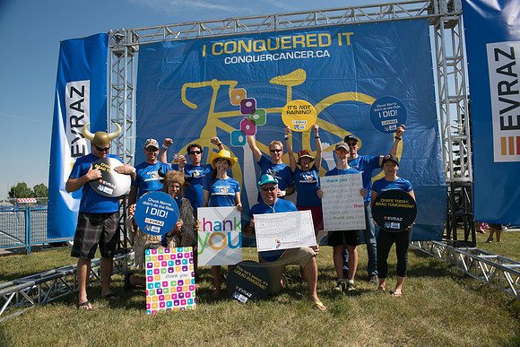 i Conquer backdrop - Tom Baker Cancer Conqerors - RTCCAB  – Sombilon Photography-_-3