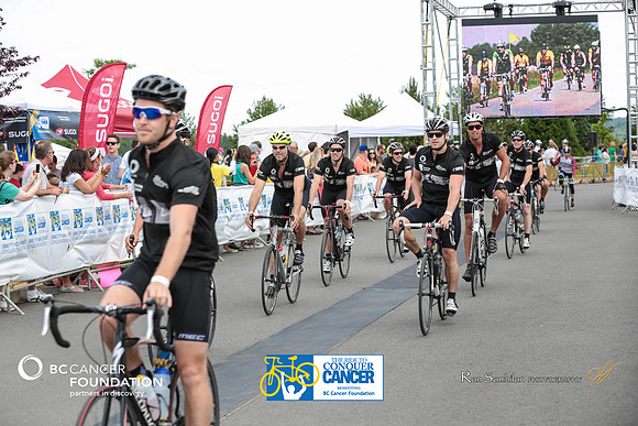 FINISH LINE - 2013 RTCC – Ron Sombilon Photography Team-190-