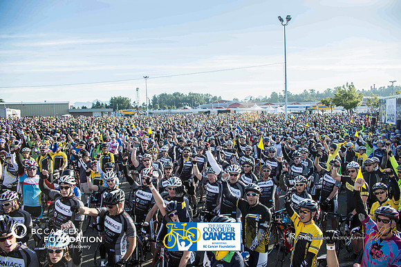 BRAINIACS  - Team en route –2013 RIDE TO CONQUER CANCER –BCCF – Ron Sombilon Photography-23-