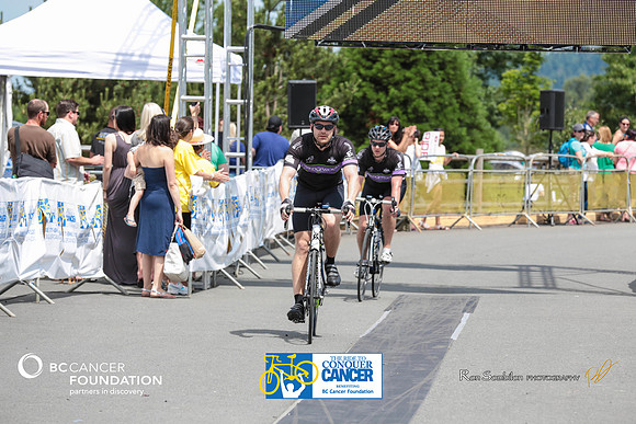 FINISH LINE - 2013 RTCC – Ron Sombilon Photography Team-290-