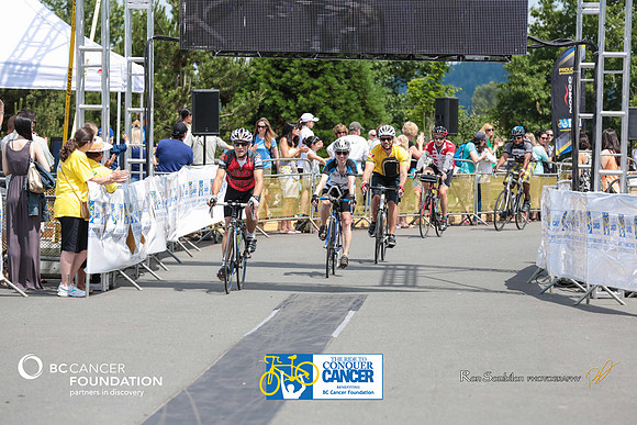 FINISH LINE - 2013 RTCC – Ron Sombilon Photography Team-219-