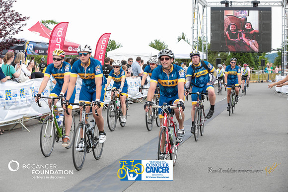 FINISH LINE - 2013 RTCC – Ron Sombilon Photography Team-343-