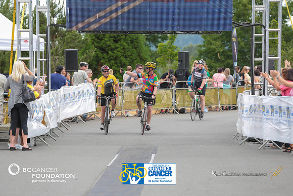 FINISH LINE - 2013 RTCC – Ron Sombilon Photography Team-336-