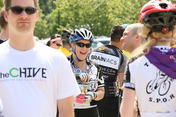 BRAINIACS  - Team en route –2013 RIDE TO CONQUER CANCER –BCCF – Ron Sombilon Photography-69