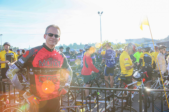The Motley Crew -en route –2013 RIDE TO CONQUER CANCER –BC CANCER FOUNDATION – Ron Sombilon Photography_