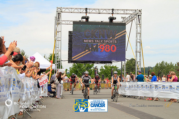 BRAINIACS - Finish Line –2013 RIDE TO CONQUER CANCER –BCCF – Ron Sombilon Photography-61-WEB