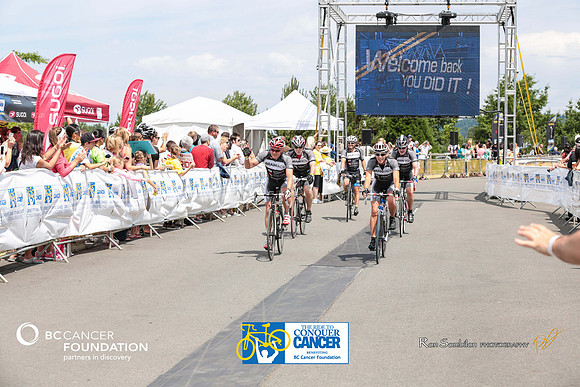 BRAINIACS - Finish Line –2013 RIDE TO CONQUER CANCER –BCCF – Ron Sombilon Photography-19-