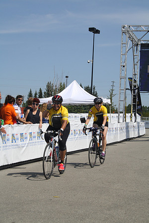 FINISH LINE – HEROES CROSSING –ALBERTA RTCC 2013–  Ron Sombilon Photography-281
