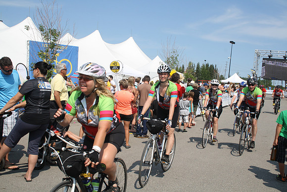 FINISH LINE – HEROES CROSSING –ALBERTA RTCC 2013–  Ron Sombilon Photography-352
