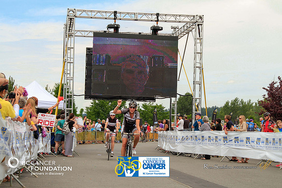BRAINIACS - Finish Line –2013 RIDE TO CONQUER CANCER –BCCF – Ron Sombilon Photography-80-