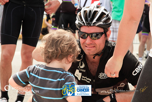 FINISH LINE - 2013 RTCC – Ron Sombilon Photography Team-149-WEB