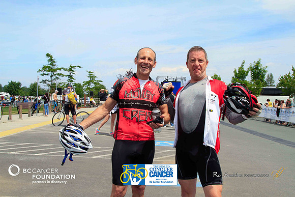The Motley Crew -finish line –2013 RIDE TO CONQUER CANCER –BC CANCER FOUNDATION – Ron Sombilon Photography_-3-WEB