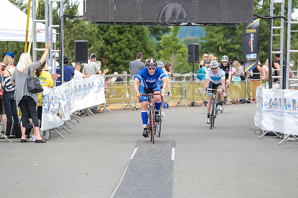 FINISH LINE - 2013 RTCC – Ron Sombilon Photography Team-395