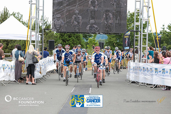 FINISH LINE - 2013 RTCC – Ron Sombilon Photography Team-366-WEB