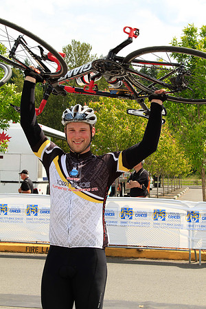 FINISH LINE - 2013 RTCC – Ron Sombilon Photography Team-202
