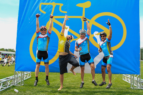 RJC –2013 RIDE TO CONQUER CANCER –BCCF – Ron Sombilon Photography-57