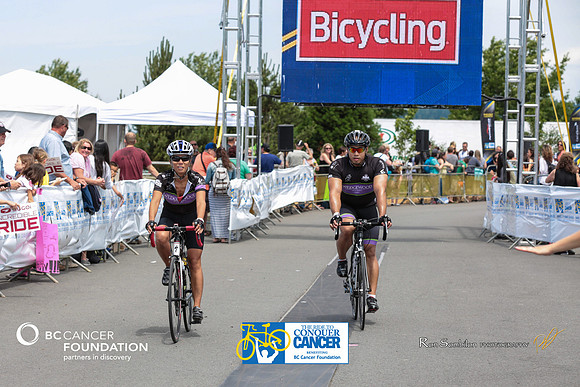 FINISH LINE - 2013 RTCC – Ron Sombilon Photography Team-572-