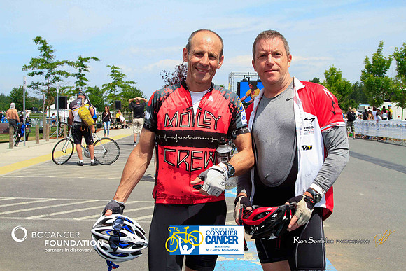 The Motley Crew -finish line –2013 RIDE TO CONQUER CANCER –BC CANCER FOUNDATION – Ron Sombilon Photography_-WEB