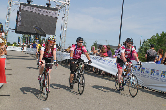 FINISH LINE – HEROES CROSSING –ALBERTA RTCC 2013–  Ron Sombilon Photography-405