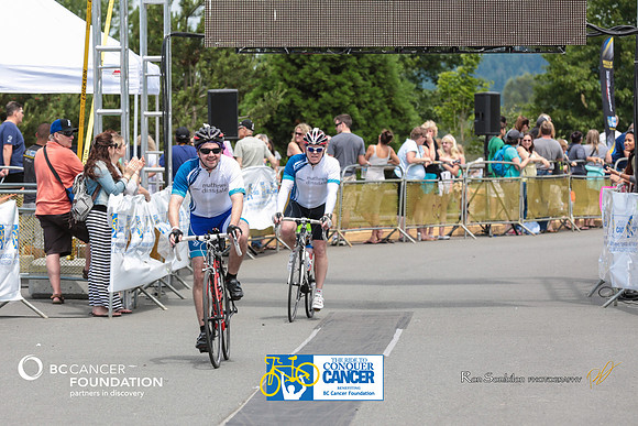 FINISH LINE - 2013 RTCC – Ron Sombilon Photography Team-563-