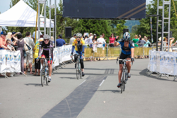 FINISH LINE - 2013 RTCC – Ron Sombilon Photography Team-139