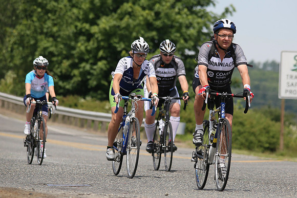 BRAINIACS  - Team en route –2013 RIDE TO CONQUER CANCER –BCCF – Ron Sombilon Photography-85