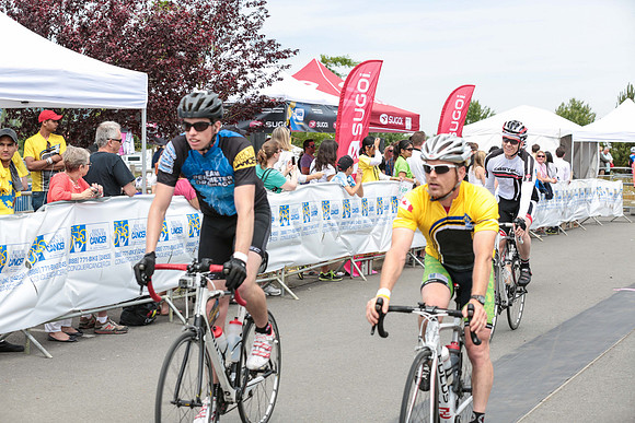 FINISH LINE - 2013 RTCC – Ron Sombilon Photography Team-446