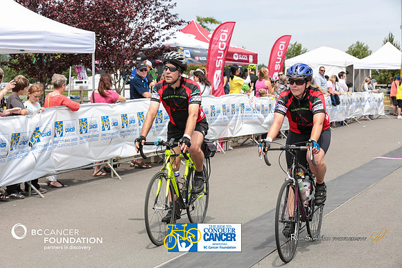 FINISH LINE - 2013 RTCC – Ron Sombilon Photography Team-505-