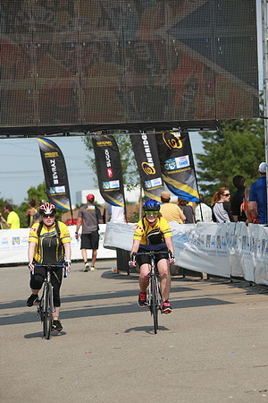 FINISH LINE – HEROES CROSSING –ALBERTA RTCC 2013–  Ron Sombilon Photography-178