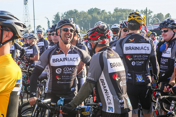 BRAINIACS  - Team en route –2013 RIDE TO CONQUER CANCER –BCCF – Ron Sombilon Photography-21